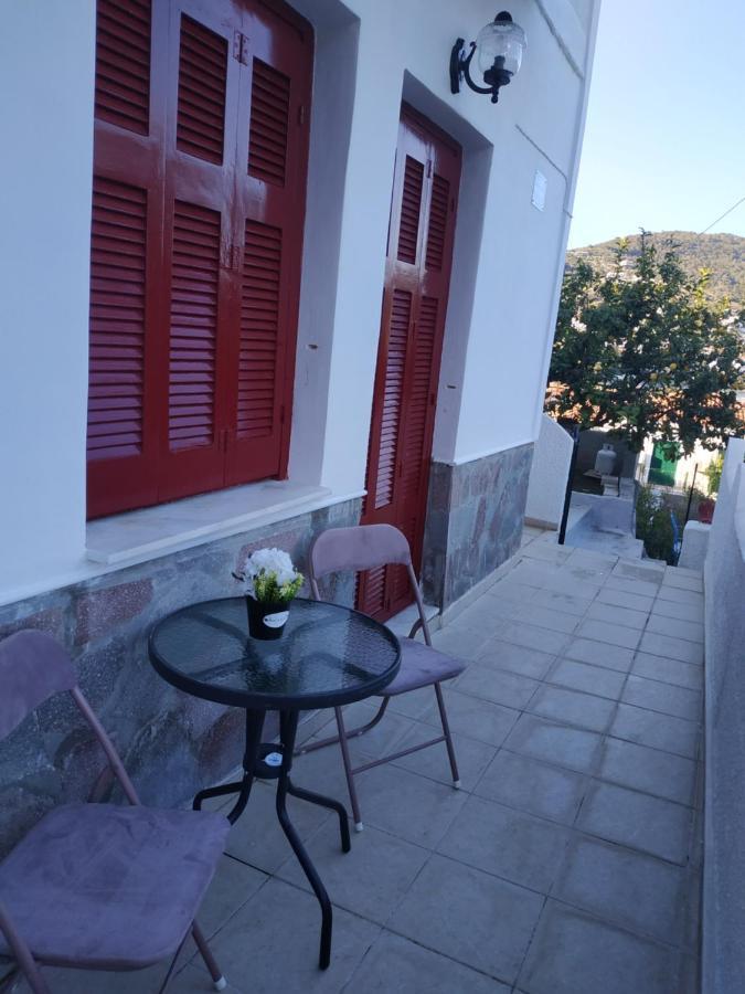 Elthimia'S Apartment Poros Town Екстериор снимка
