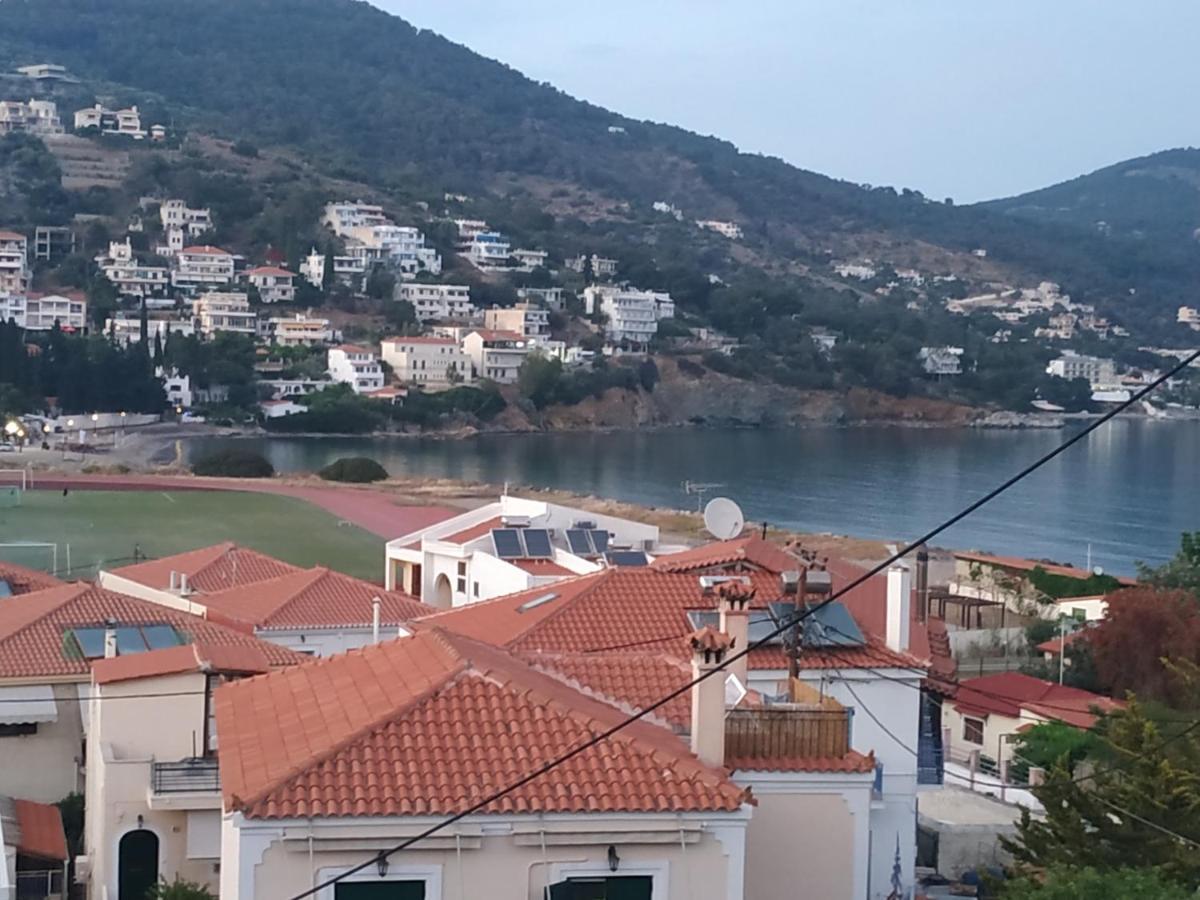 Elthimia'S Apartment Poros Town Екстериор снимка